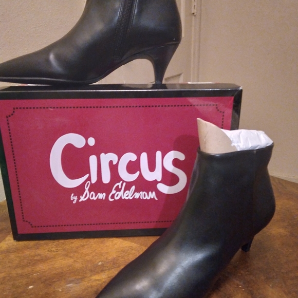 Circus by Sam Edelman Booties - Picture 5 of 6